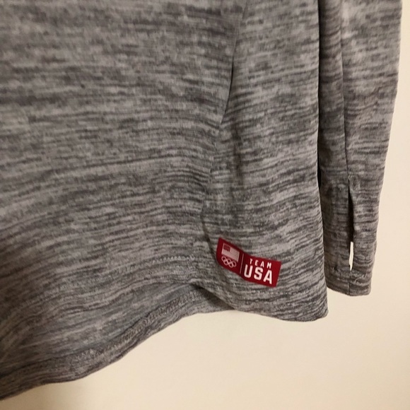 Team Apparel Gray Long Sleeve Tee with Flag Design - Picture 3 of 9